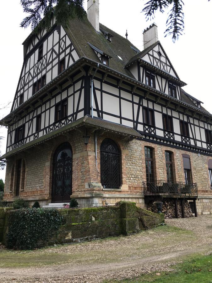Manoir De La Graviere Bed & Breakfast Mouzon  Ngoại thất bức ảnh