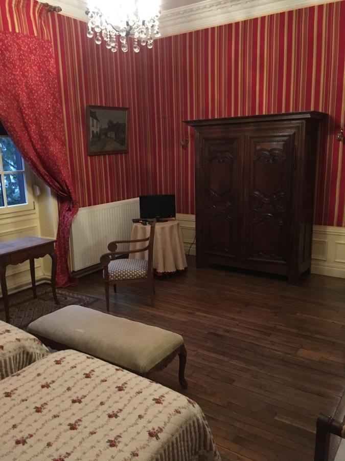 Manoir De La Graviere Bed & Breakfast Mouzon  Ngoại thất bức ảnh