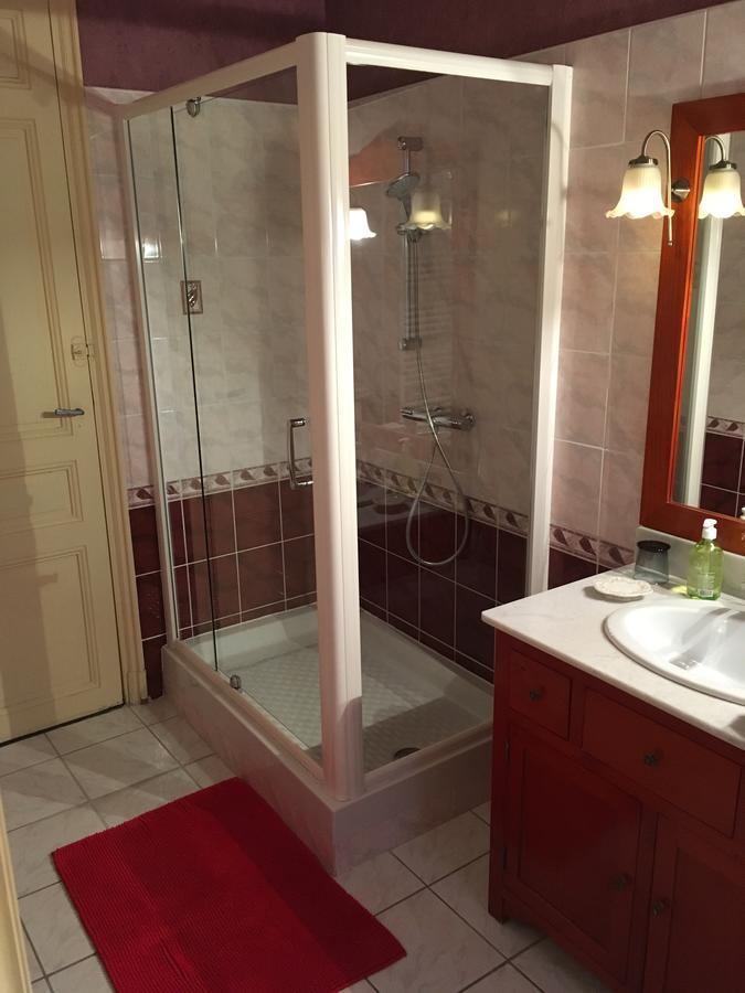 Manoir De La Graviere Bed & Breakfast Mouzon  Ngoại thất bức ảnh